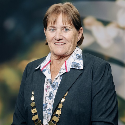 Cr Sue Moore - Mayor.jpg