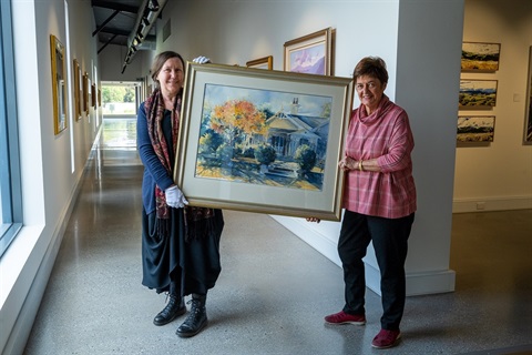 Dr Faye Neilson, Singleton Council’s Coordinator Arts and Culture with artist Vivien Dwyer.jpeg