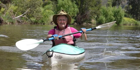 Scott Bevan paddling near Jerrys Plains. Picture by Nick Raschke.JPG